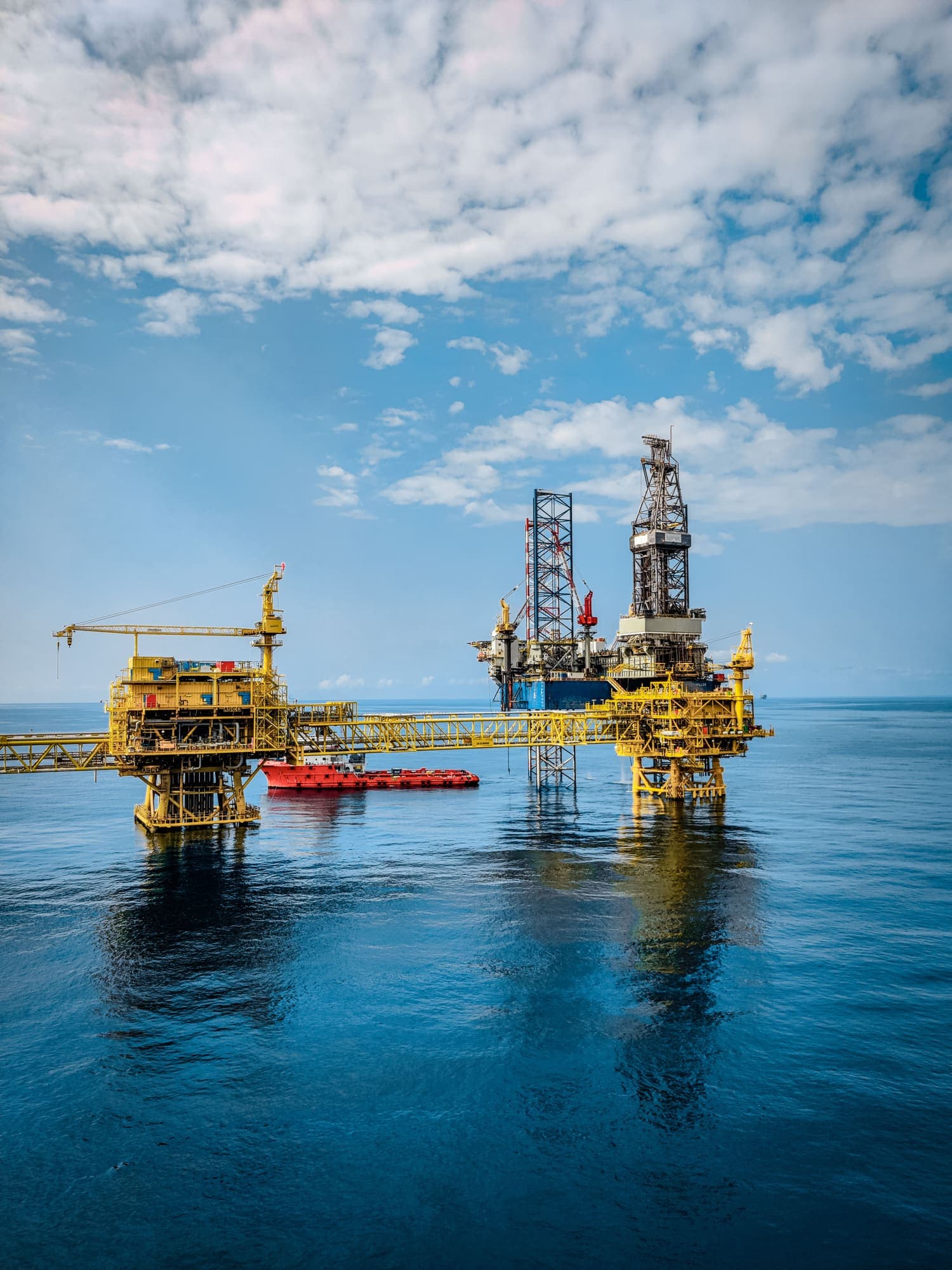 Oil & Gas heat exchange equipment by Dolphin Group